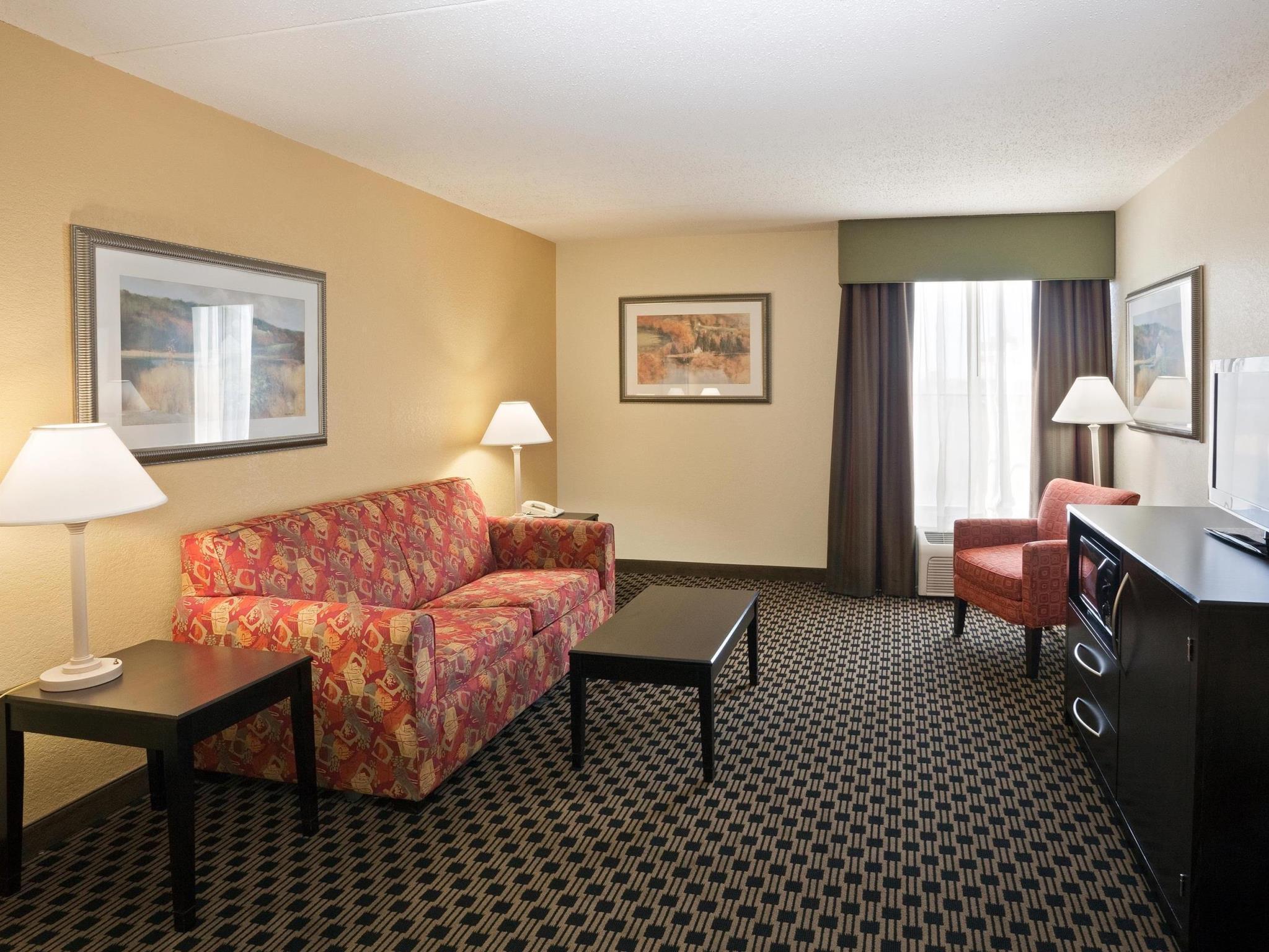 La Quinta By Wyndham Salina Hotel Bagian luar foto